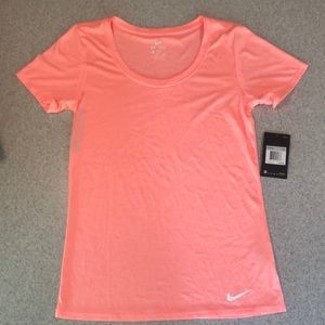 NWT NIKE Dri-Fit T-Shirt Sz XS